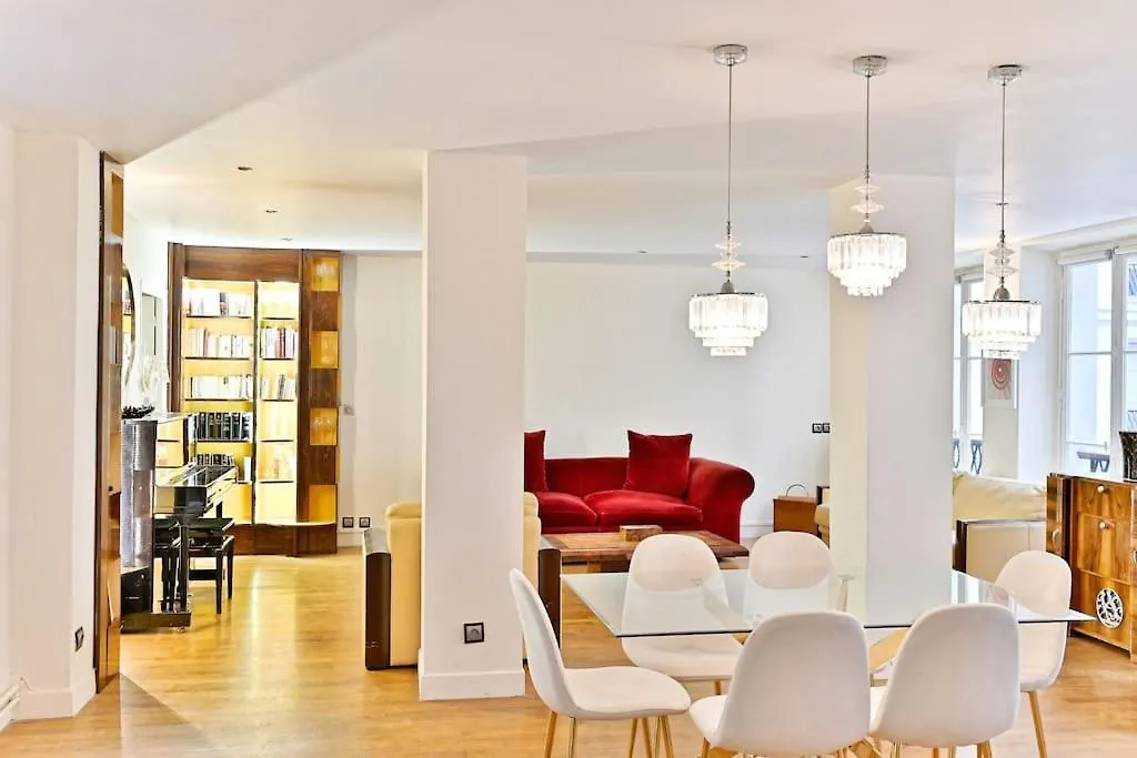 Prestigieux Et Lumineux De 150m2 - Ii Apartman *