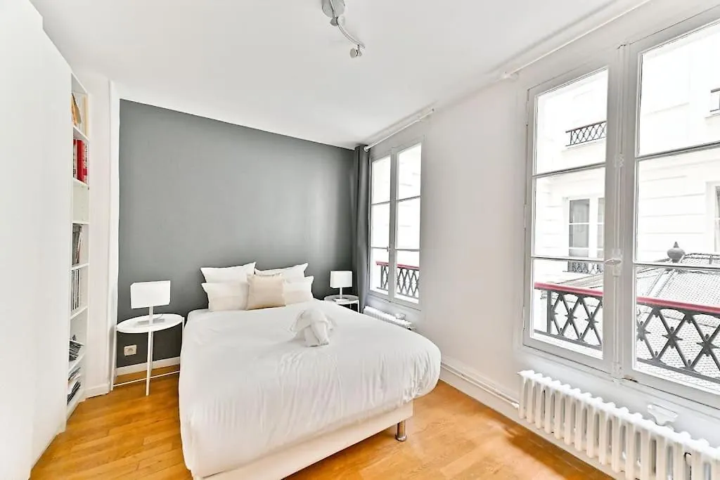 Prestigieux Et Lumineux De 150m2 - Ii *