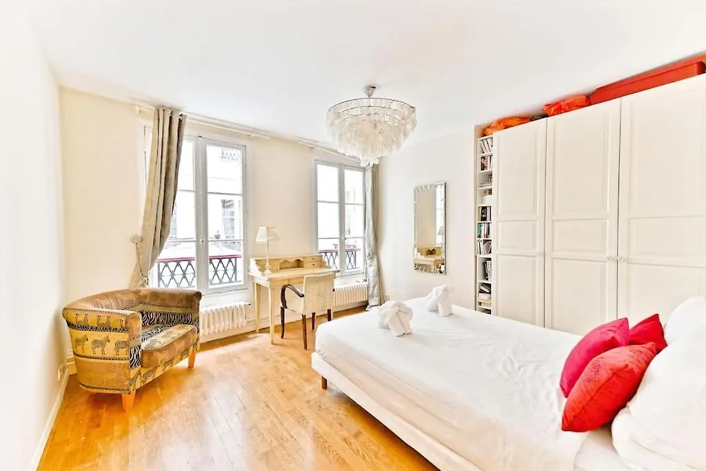 Prestigieux Et Lumineux De 150m2 - Ii Apartman *